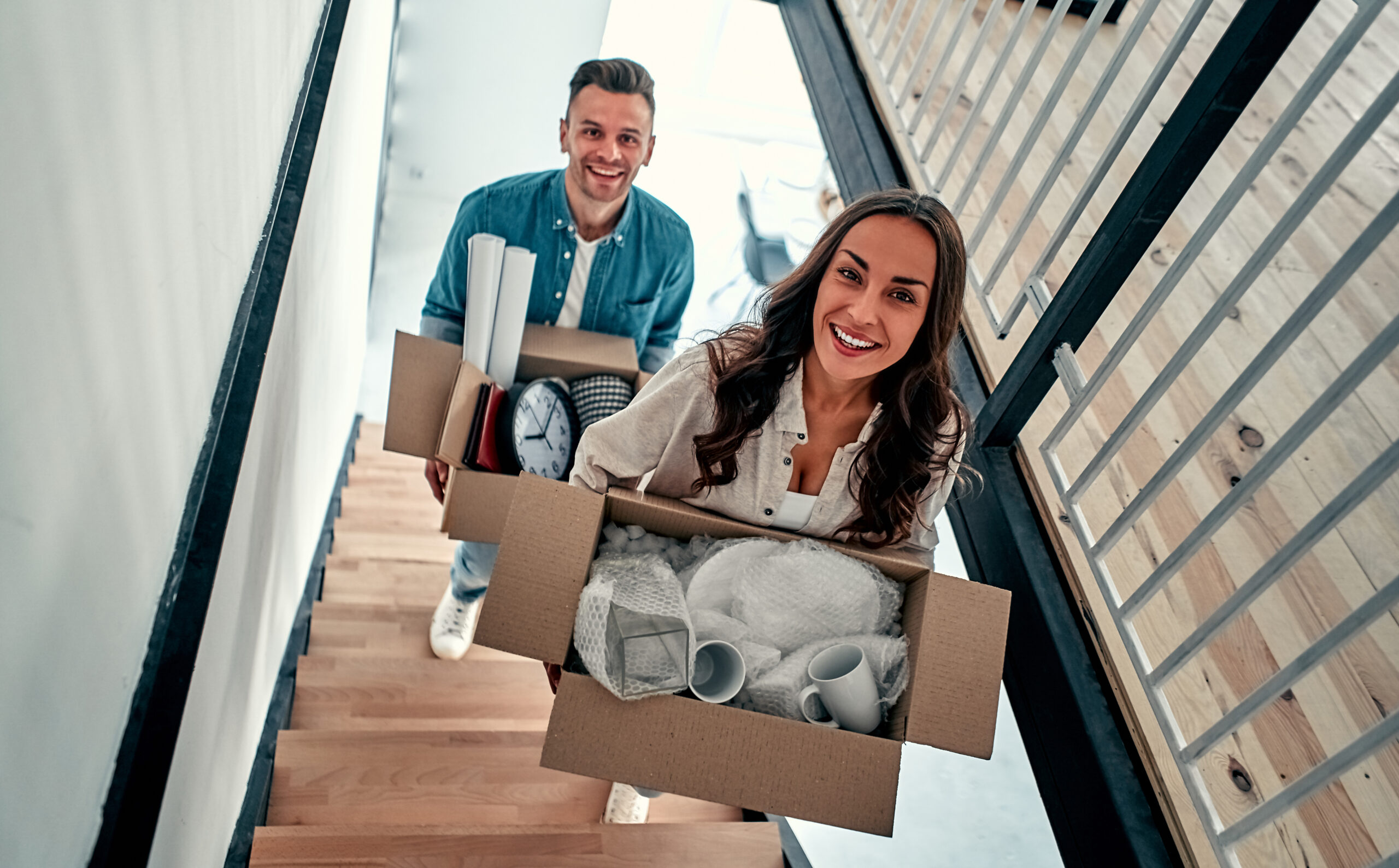 Moving a young couple